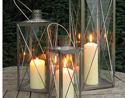 Highwayman lantern